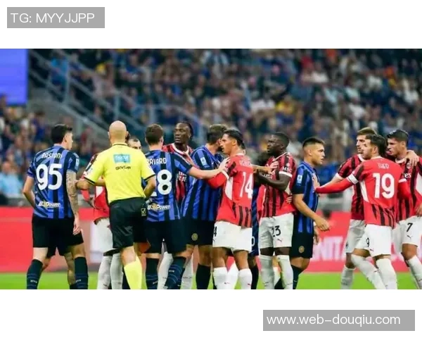 国米与斯帕尔2017年对决回顾：激情四溢的意甲赛场之战