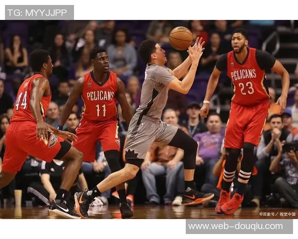 德文布克引领太阳队崛起成NBA新星的传奇之路